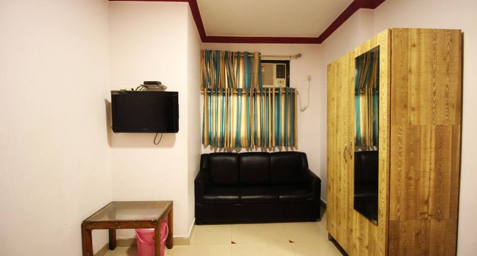 Sai Pooja Guest House, Navi Mumbai 5